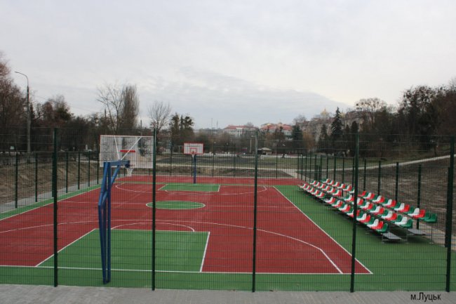 На Волині до кінця року відкриють 6 мультифункціональних спортивних майданчиків