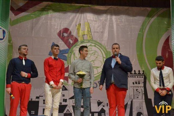 Кияни повезли додому Зимовий кубок КВН. ФОТО