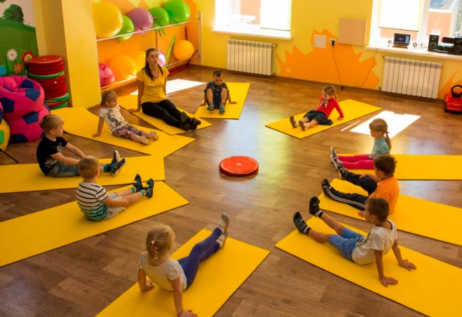 Клуб свідомого батьківства «Бджілка Майя» – там, де живе любов! ФОТО*