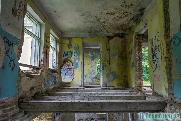 Закинута садиба магнатів на Ковельщині. ФОТО