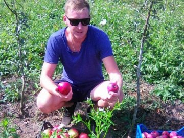 Волинський аграрій зробив бізнес на старому закинутому саду 