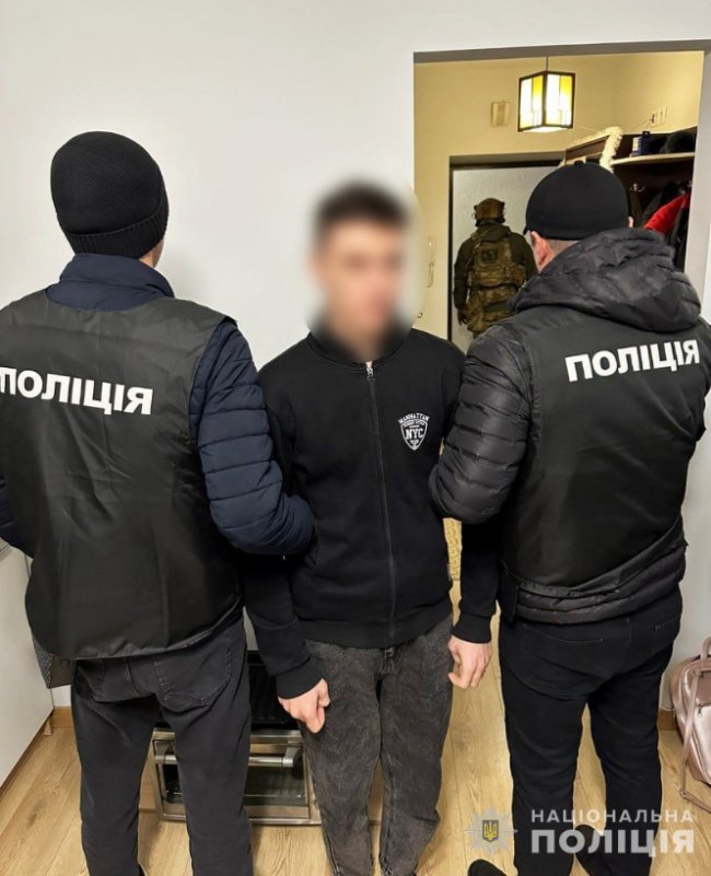 Банда шахраїв із Запоріжжя пропонувала фейкову роботу за кордоном