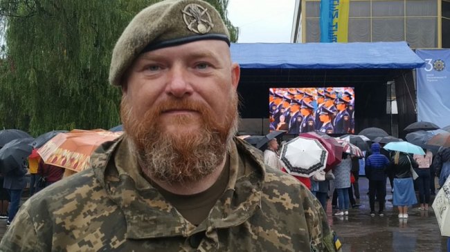 У Луцьку на День Незалежності під дощем відбувся марш захисників. ФОТО