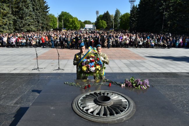 У Луцьку відзначили День перемоги над нацизмом. ФОТО