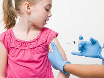 На Волині від навчання відсторонили дітей без щеплень від кору. ВІДЕО