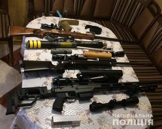  Викрили банду, яка продавала на Волині крадені в Європі елітні авто