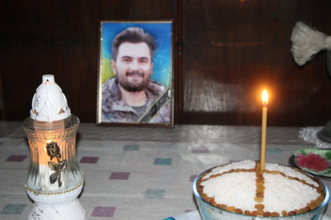 У Маневичах попрощалися із Героєм Іллею Фоміним