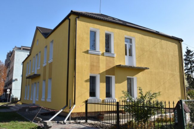 Луцька вечірня школа змінила своє «обличчя»