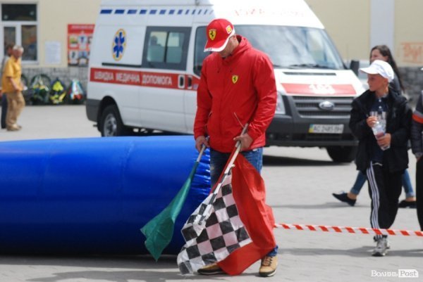 Свято спорту в центрі Луцька. ФОТО