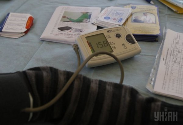 На Майдані здавали кров та робили аналізи. ФОТО