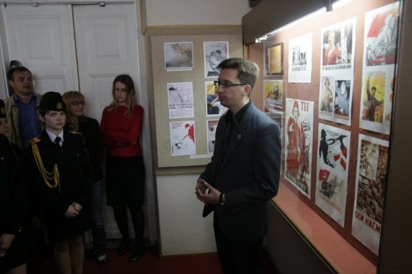 У Луцьку - виставка агітплакатів