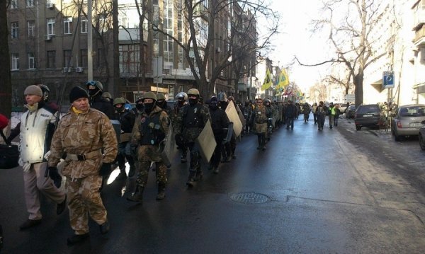 Верховну Раду пікетують тисячі майданівців. ФОТО