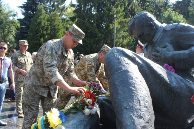 У Луцьку відзначили 75-ту річницю визволення Волині від нацистських загарбників.  ФОТО