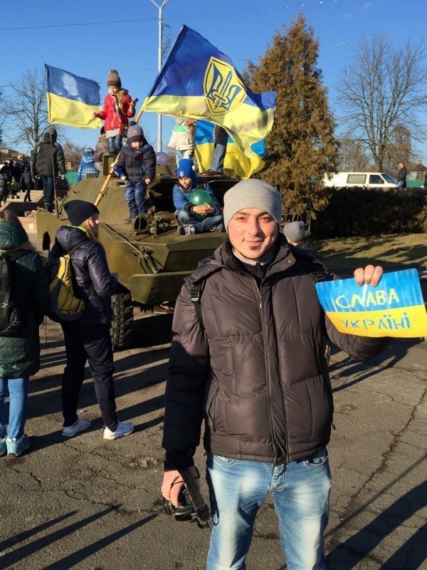 На Волині волонтери зібрали понад 54 тисячі для військових. ФОТО