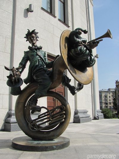 Луцький театр у Мінську вітали вигуками «Слава Україні!»