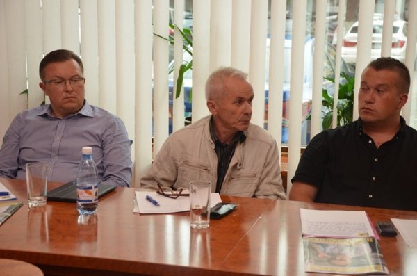 «Суд має бути народним, а не державним» - круглий стіл у Луцьку. ФОТО