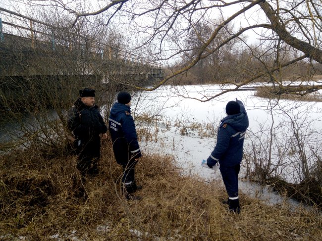 Не більше 3 кіло «на душу»: рибалкам нагадують правила зимового вилову