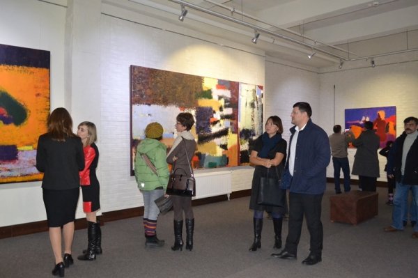 У Луцьку відкрилася виставка абстракціонізму