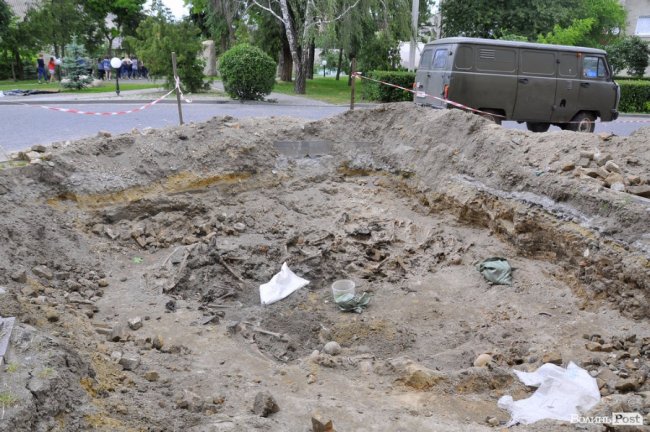 У Луцьку розкопали масове захоронення розстріляних в'язнів