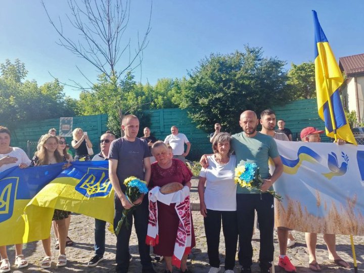 У Луцьку зустріли звільнених з російського полону воїнів. ФОТО, ВІДЕО