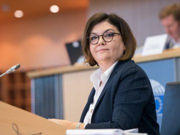 Єврокомісія пригрозила Польщі вжиттям заходів через блокування кордону України