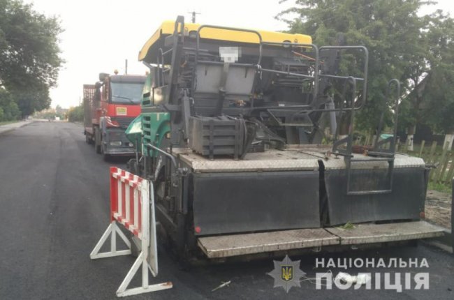 У місті на Волині двоє братів пошкодили дорожню техніку і викрали звідти майно. ФОТО