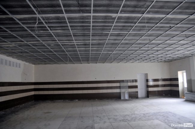 Луцька міськрада досі не перерахувала кошти на школу №27