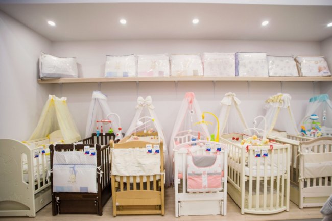 Магазин дитячих товарів «Twins» у Луцьку продовжує працювати і підтримувати країну*