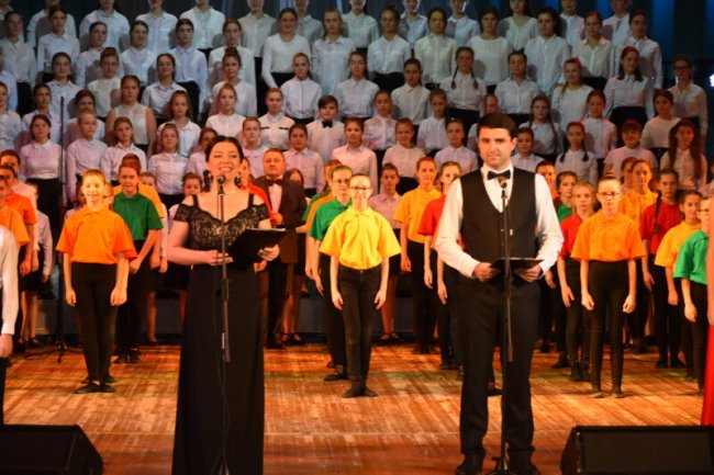 У Луцьку відзначили 75-річчя гімназії. ФОТО