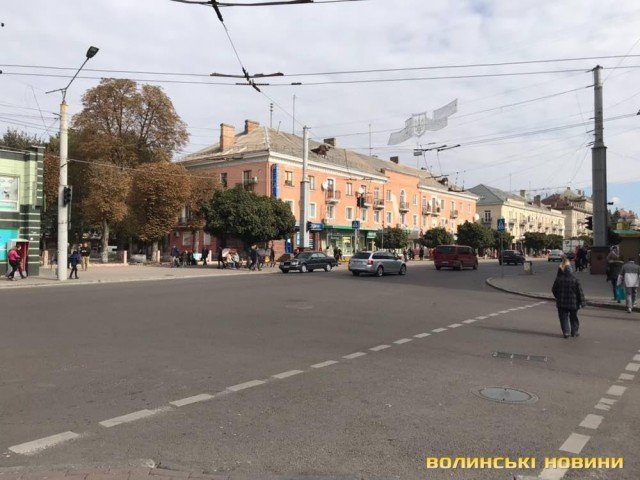 У центрі Луцька не працюють три світлофори. ФОТО