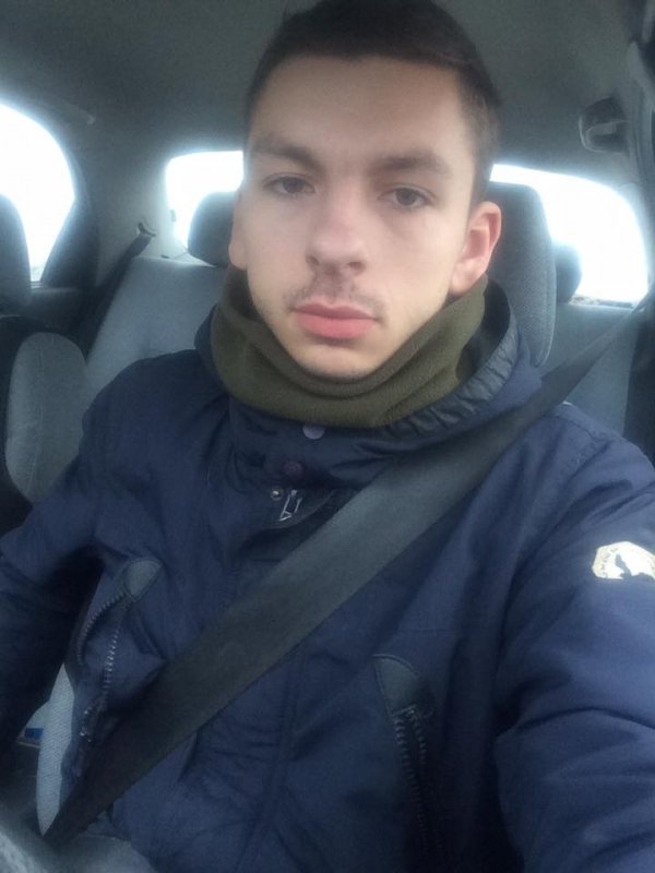 Волонтер Сергій Абрам