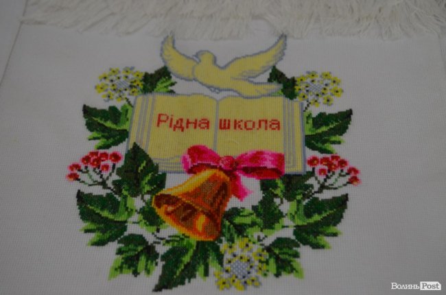 Центр міста в рушниках: у Луцьку стартував «вишиваний» фестиваль. ФОТО