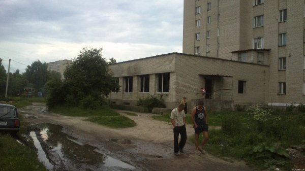 У Луцьку горіла нічліжка безхатченків. ФОТО. ВІДЕО