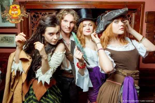 Піратська вечірка в луцькому клубі. ФОТО. ВІДЕО