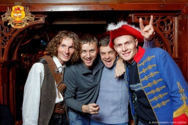 Піратська вечірка в луцькому клубі. ФОТО. ВІДЕО