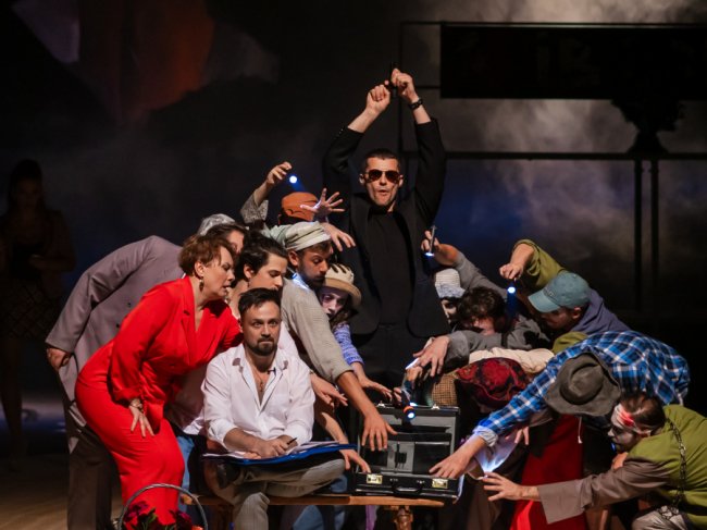 Про цінність дружби, любові, родини: які вистави покажуть у Луцьку 15-20  жовтня