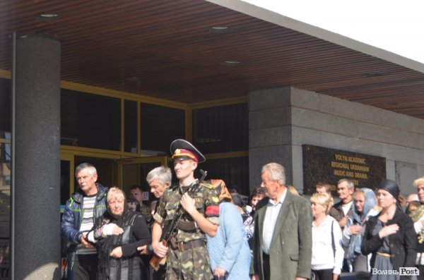 У Луцьку попрощалися з Віктором Кумецьким. ФОТО