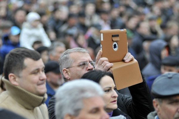 Як Луцьк «гуляв» на концерті Порошенка. ФОТО