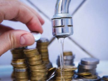 У Луцьку подорожчала холодна вода: чому і на скільки. ВІДЕО
