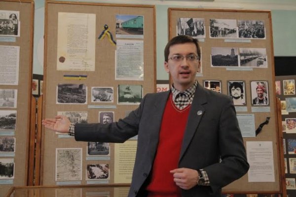 У Волинському краєзнавчому музеї  - виставка до Дня Соборності України