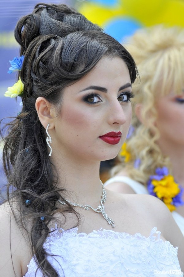 Парад наречених у Луцьку. ФОТО