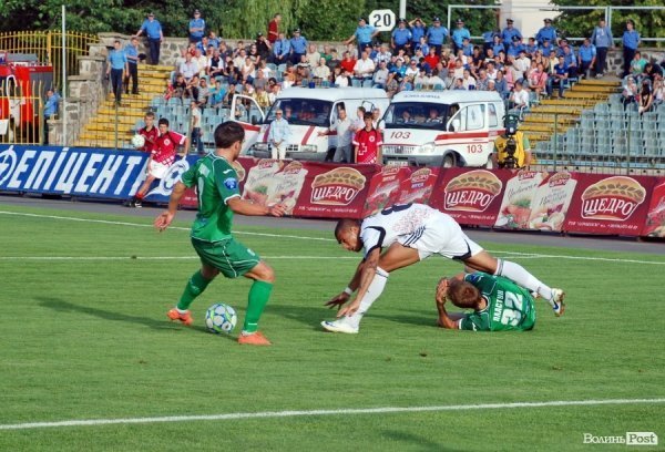 «Волинь» - «Карпати»:  історія однієї нічиєї в фото