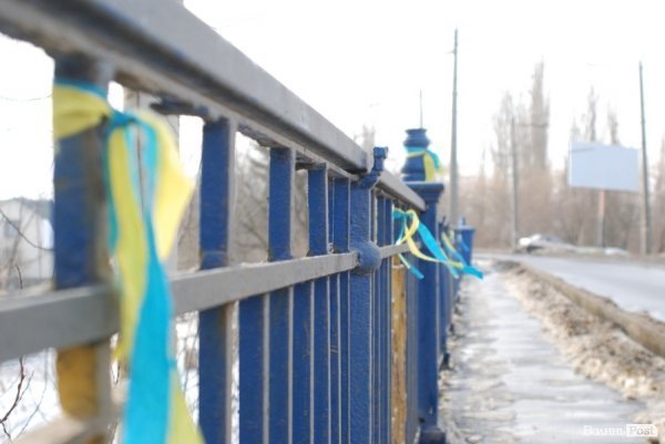 Міст на вулиці Гнідавській