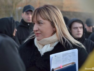 300 гривень «гонорару» і 26 тисяч зарплати: чим багата головна муніципалка Луцька