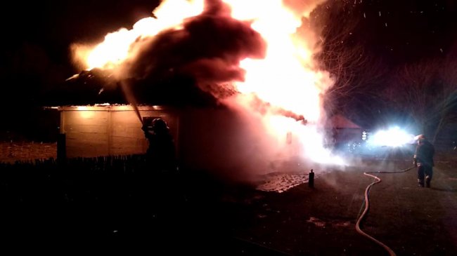 З’явилися фото пожежі в музеї під Луцьком