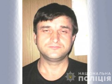 Правоохоронці розшукують 45-річного лучанина за скоєння тяжких злочинів. ФОТО