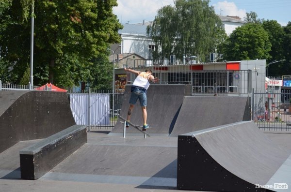 В Луцьку відбувся турнір зі скейтингу. ФОТО