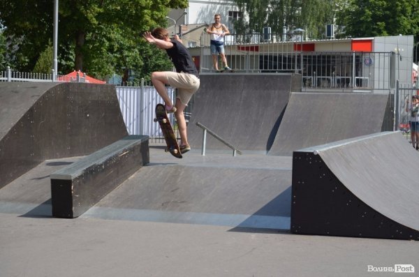 В Луцьку відбувся турнір зі скейтингу. ФОТО