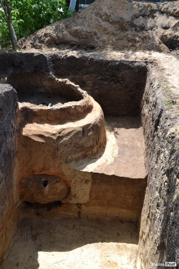 Під Луцьком викопали унікальну пам’ятку. ФОТО