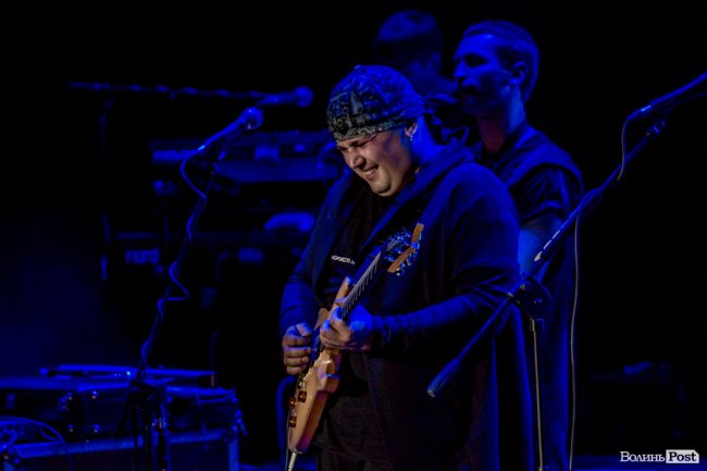 Арсен Мірзоян виступив у луцькому «Промені». ФОТОРЕПОРТАЖ